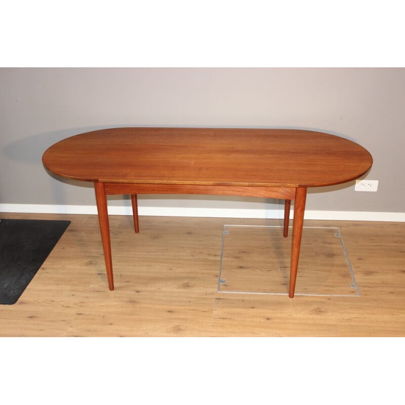 Vintage teak dining table by Frank Guille for publisher Austinsuite, 1960