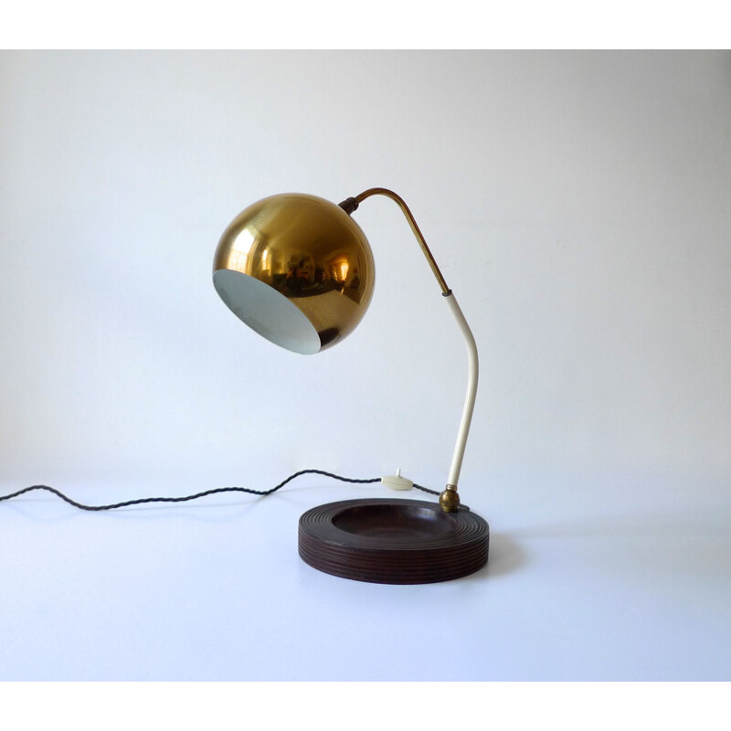 Vintage modernist table lamp in brass and burl, Italy 1950