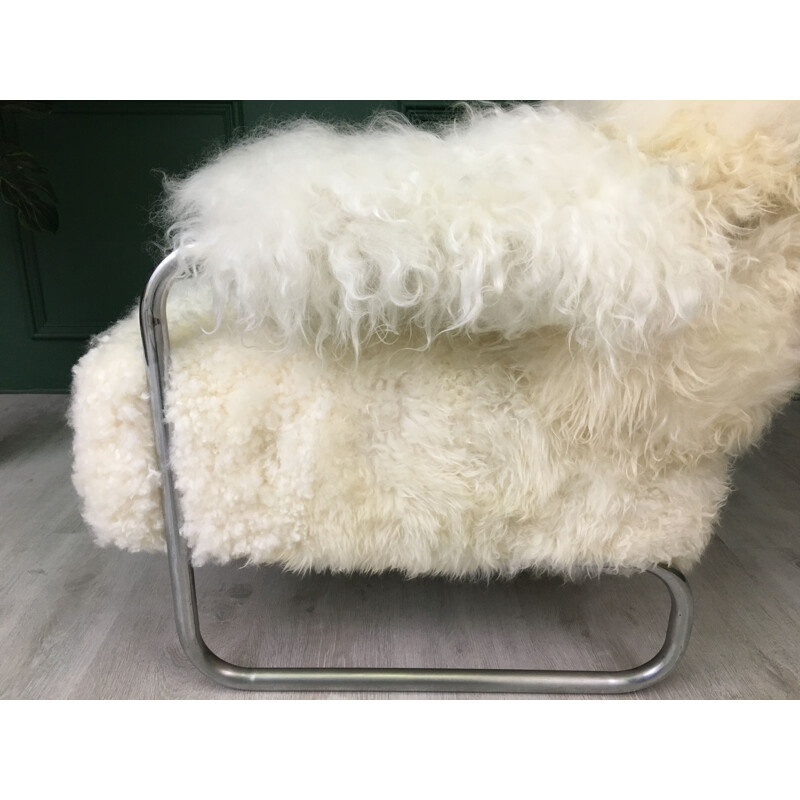 Vintage white sheepskin metal fluffy fury chair 