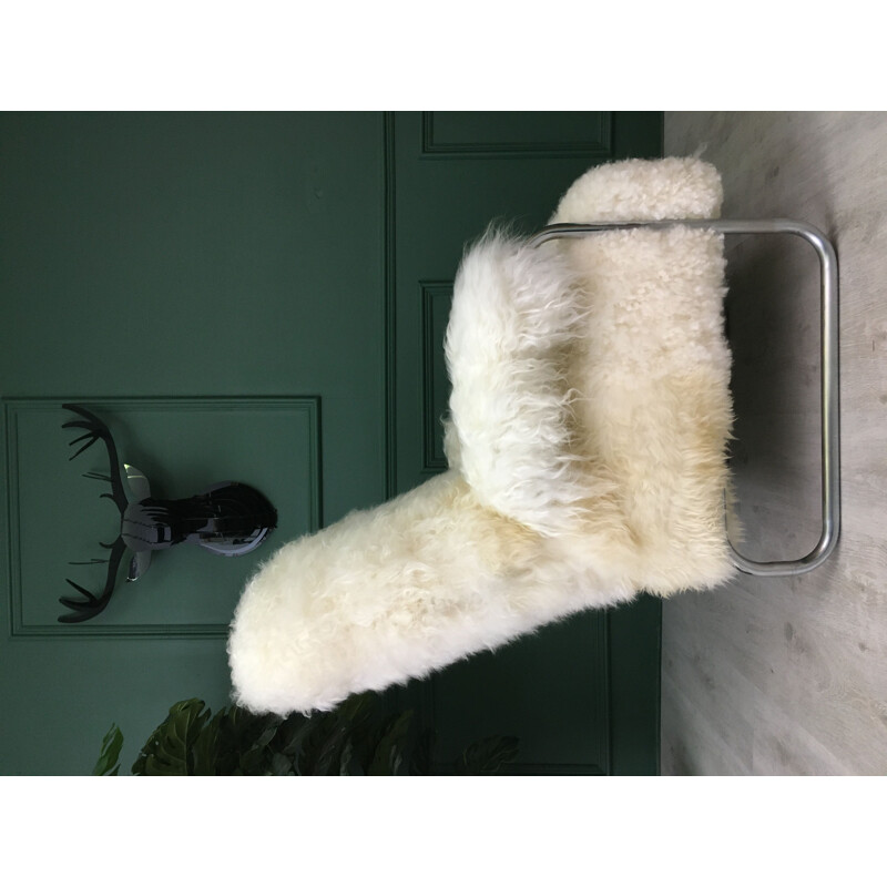 Vintage white sheepskin metal fluffy fury chair 