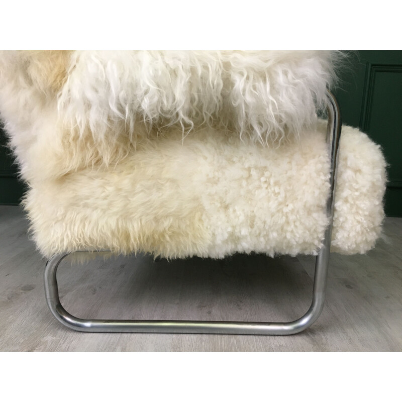 Vintage white sheepskin metal fluffy fury chair 