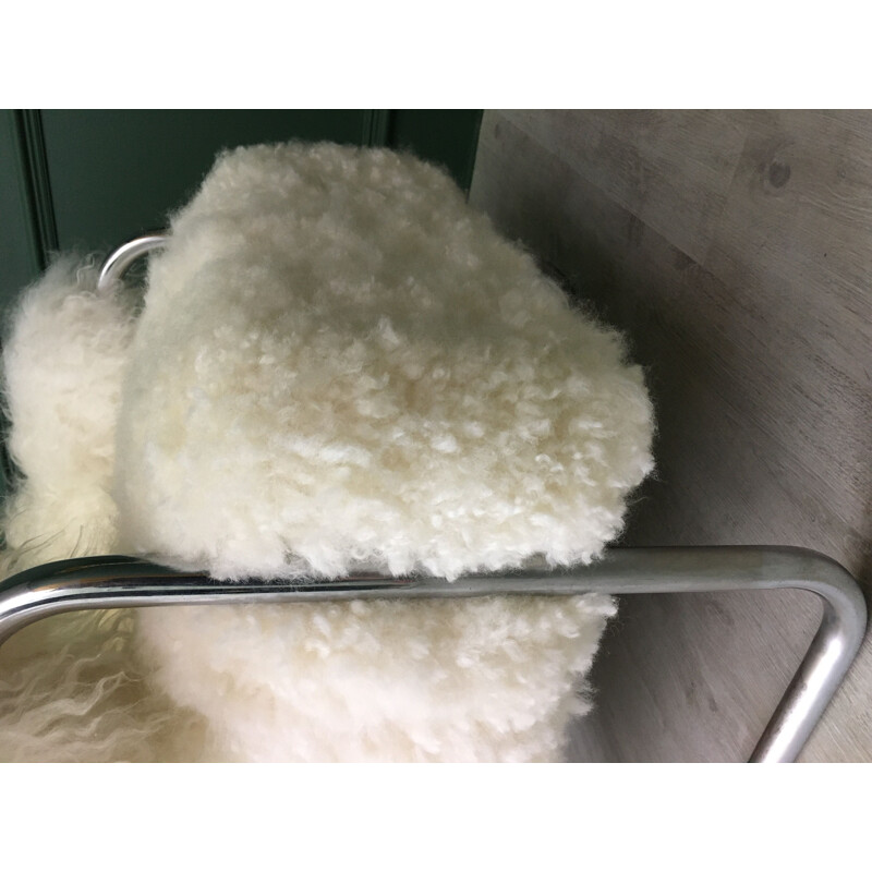 Vintage white sheepskin metal fluffy fury chair 