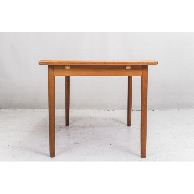 Danish extendable model 145 teak dining table by Willy Sigh for H. Sigh & Søn Møbelfabrik, 1960s