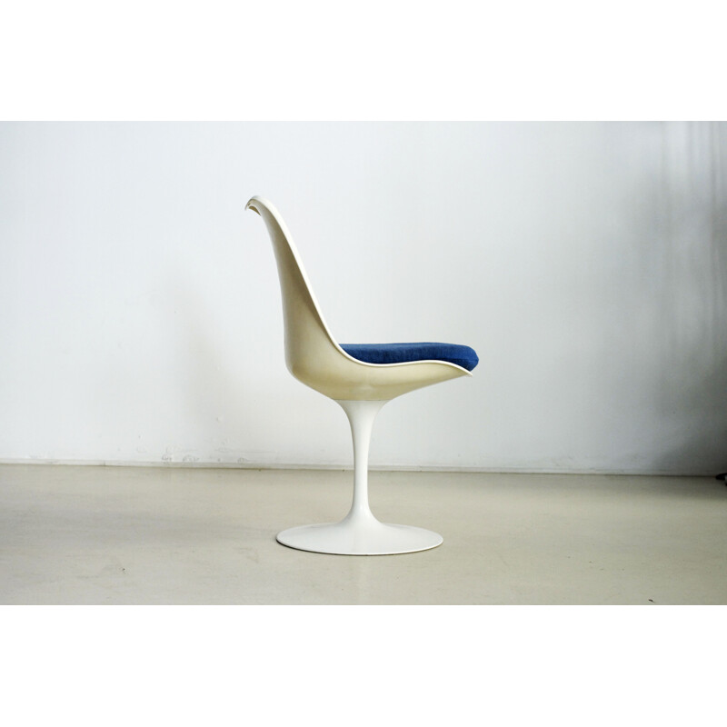 Knoll "Tulip" blue chair, Eero SAARINEN - 1970s