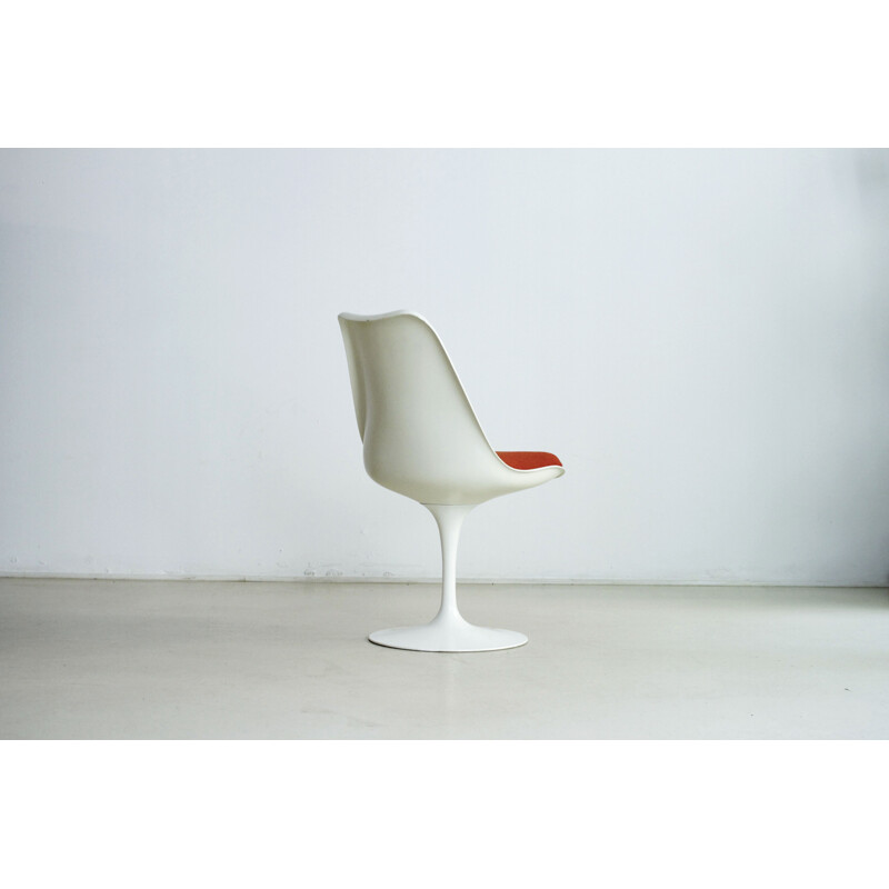 Knoll "Tulip" red chair, Eero SAARINEN - 1970s