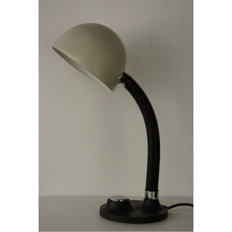 Lampe vintage Bauhaus par Egon Hillebrand pour La maison Hillebrand 1950