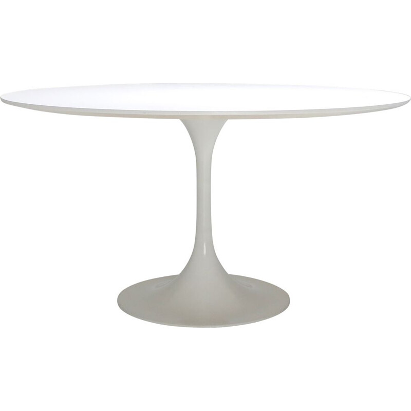 Vintage round white dining table by Eero Saarinen for Knoll, 1970s