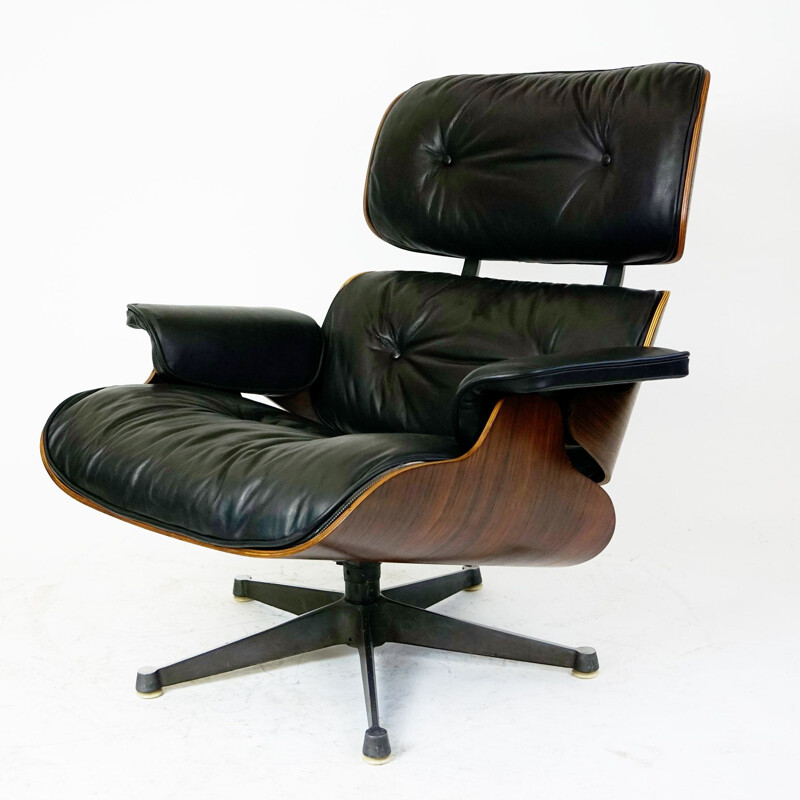 Vintage Rosewood and Black Leather Charles Eames Loungechair by ICF for Herman Miller