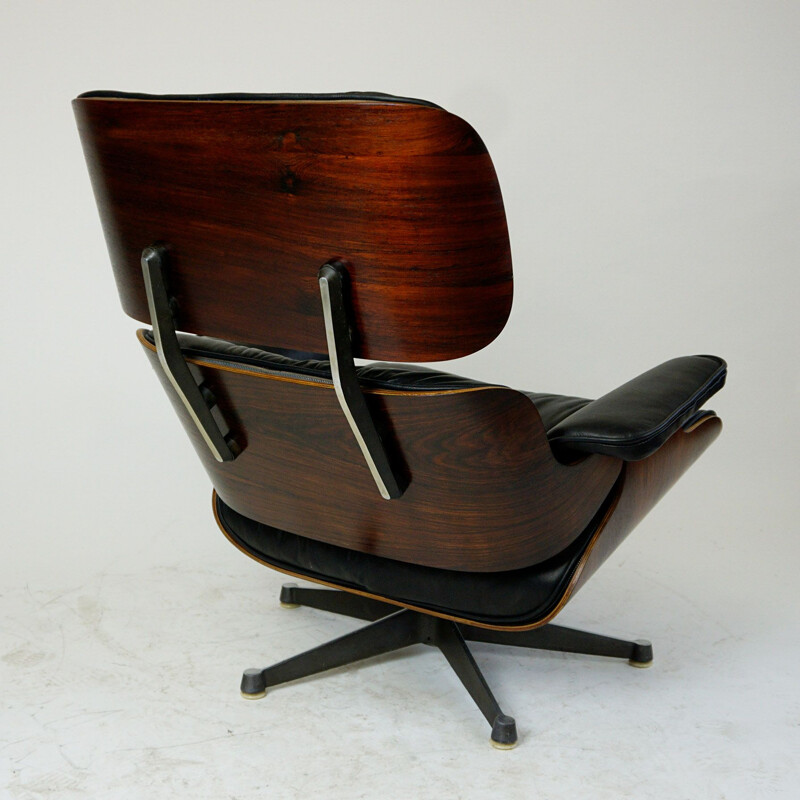 Vintage Rosewood and Black Leather Charles Eames Loungechair by ICF for Herman Miller