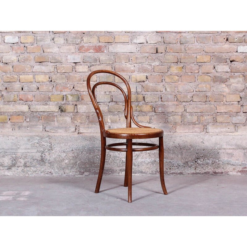 Chair N .14 by Michael Thonet for Thonet, curved beech cane seat, Austria, circa 1859