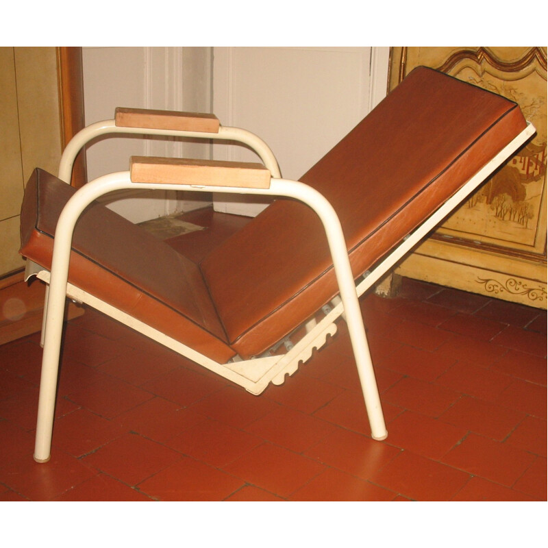 Vintage multi-position recliner by Jean Prouvé 
