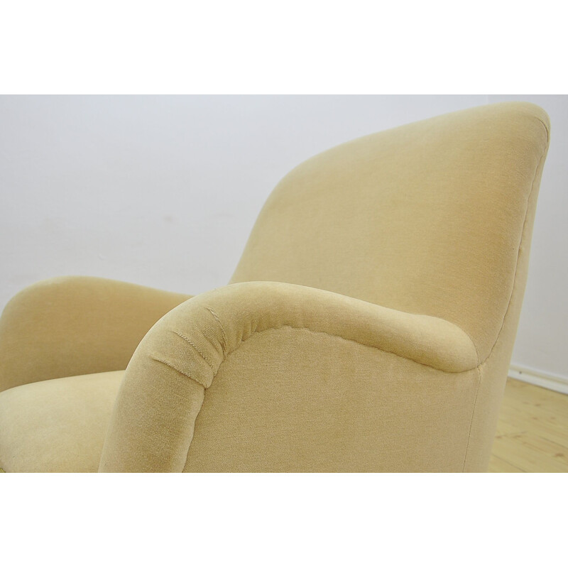 Pair of vintage velours armchairs by Berga Mobler