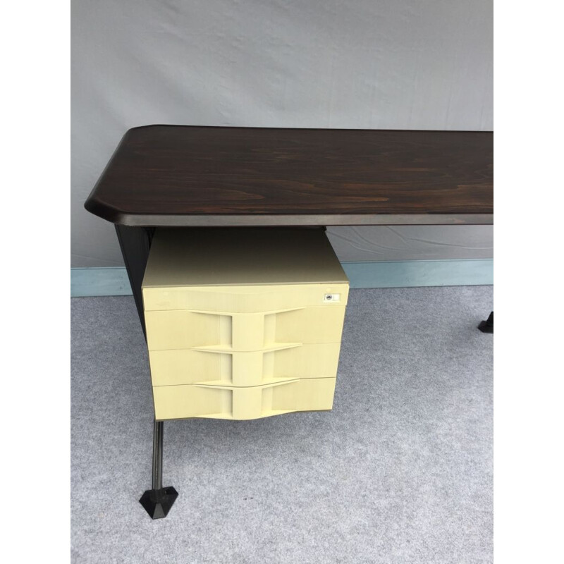 Vintage desk BBPR by OLIVETTI