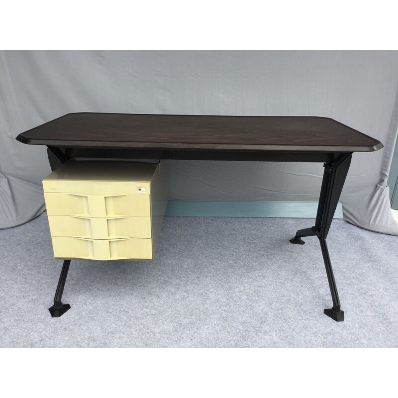 Vintage desk BBPR by OLIVETTI