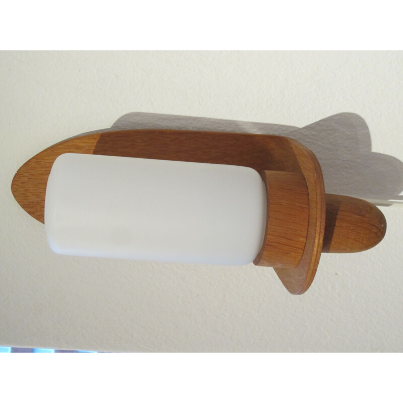 Vintage Scandinavian wall light in oak and opal glass