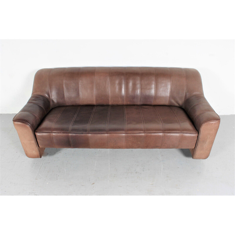 Vintage DS44 neckleather sofa by De Sede