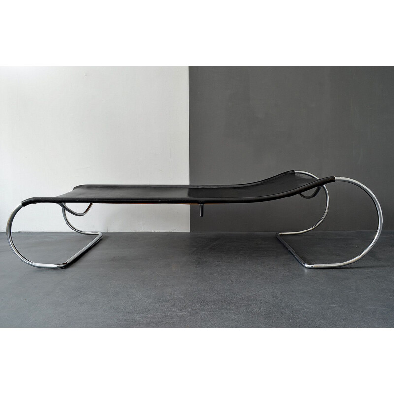 Vintage Tubular Steel & Leather LS 22 Lounger by Anton Lorenz for Thonet, Germany 1940