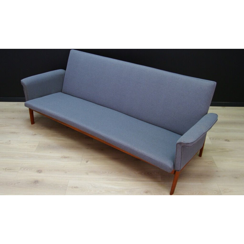 Vintage 3-seater Danish sofa by FIinn Juhl 1960