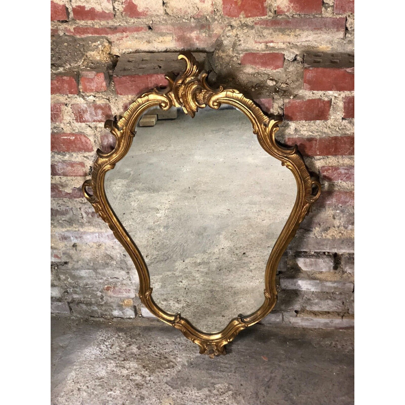 Miroir oval italien vintage style Louis XV en bois doré 1970