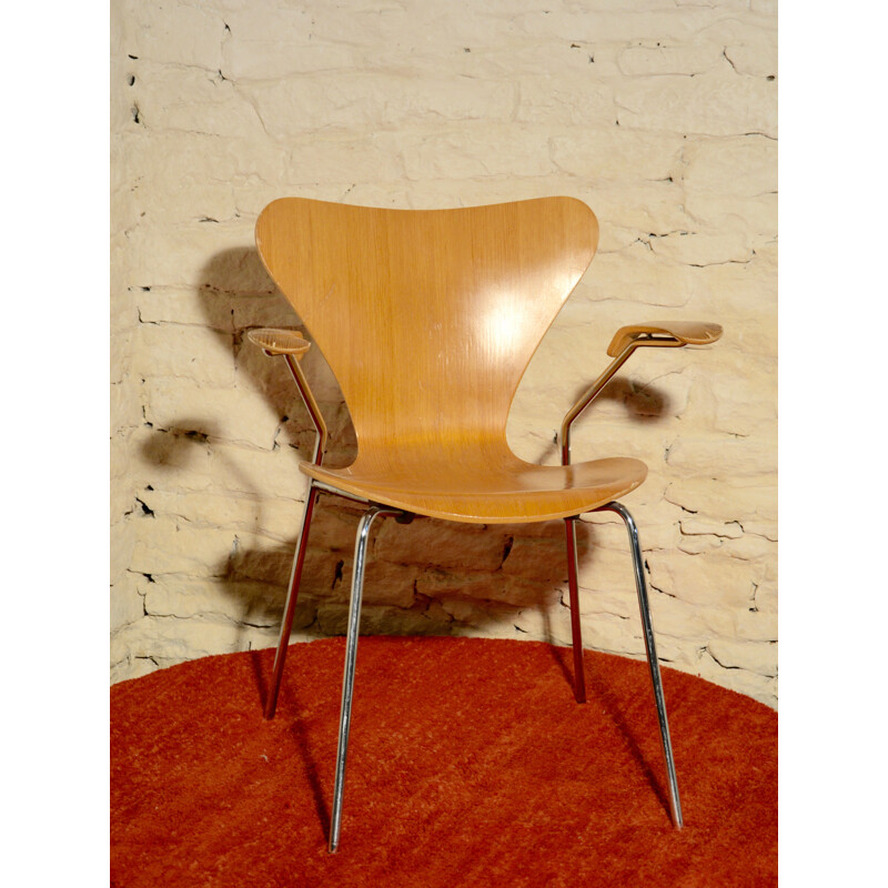 Fritz Hansen "serie 7" chair, Arne JACOBSEN - 1978 