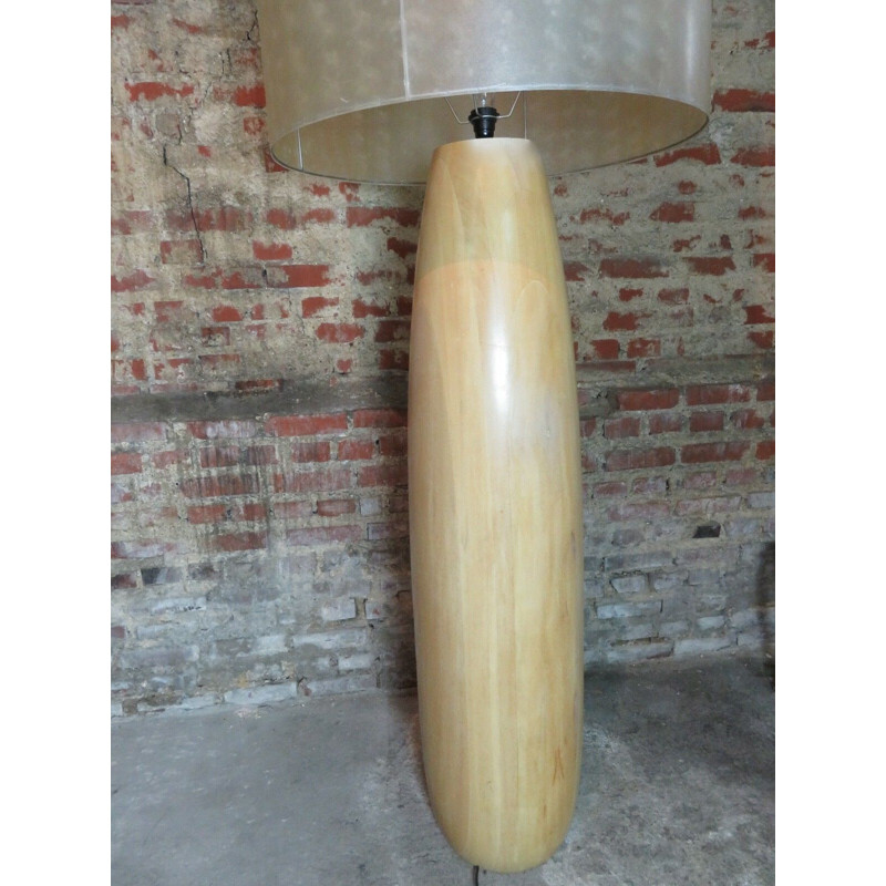 Lampe sur pied vintage en bois clair 1980