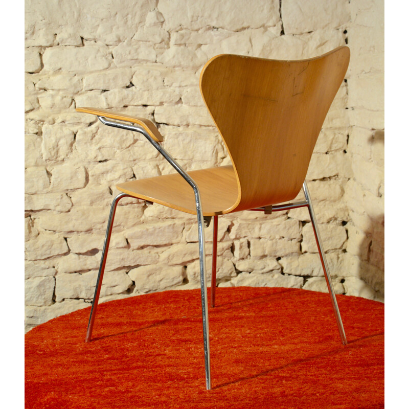 Fritz Hansen "serie 7" chair, Arne JACOBSEN - 1978 