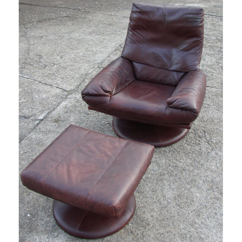 Vintage leather Rolf Benz armchair with footrest, 1970s