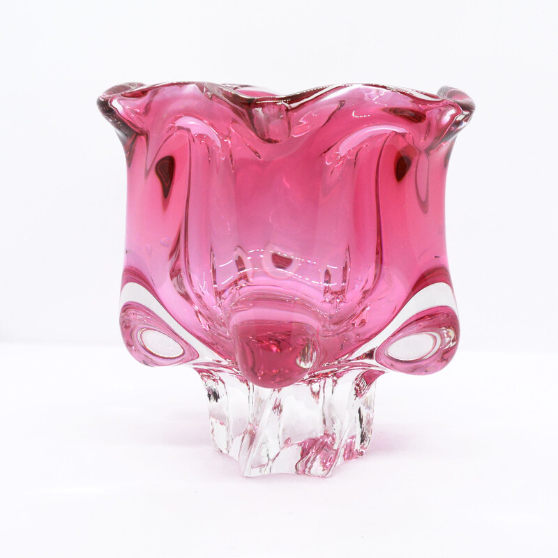 Vintage pink bowl by J. Hospodka for Chribska Sklarna, Czechoslovakia, 1960s