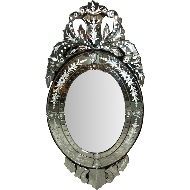 Vintage oval Venice mirror with pediment, 1980