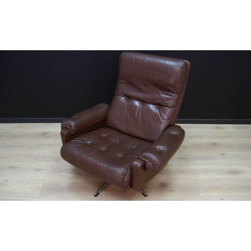Vintage scandinavian armchair in leather and chromed metal, 1960-70s