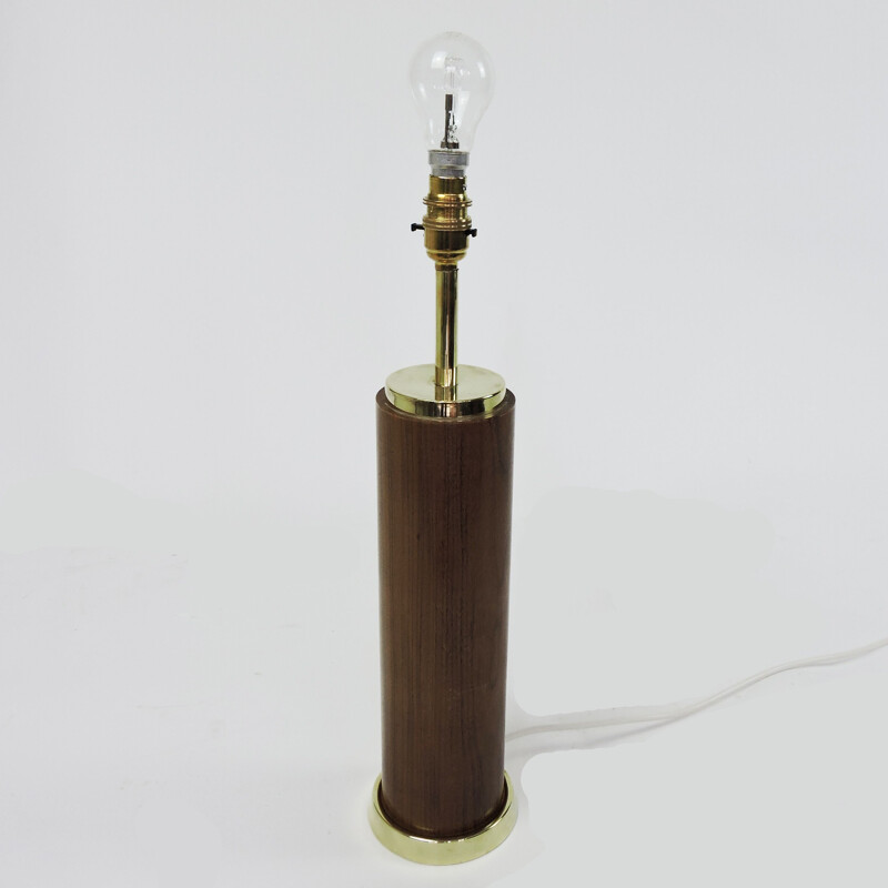 Lampada da tavolo cilindrica d'epoca in teak e ottone, 1960