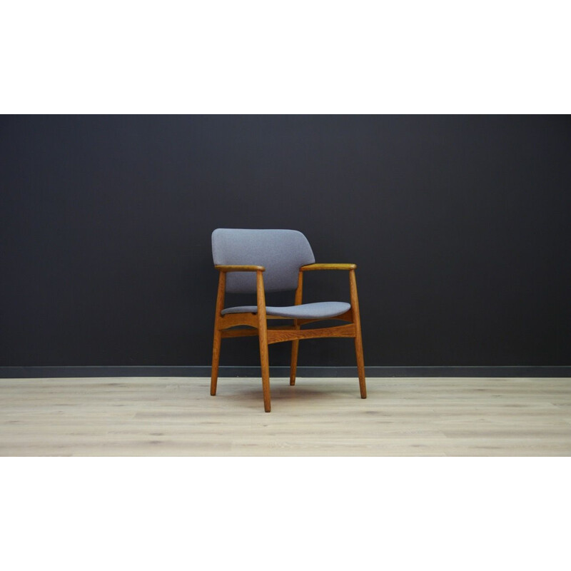 Vintage oak and fabric armchair by Fritz Hansen, 1970s