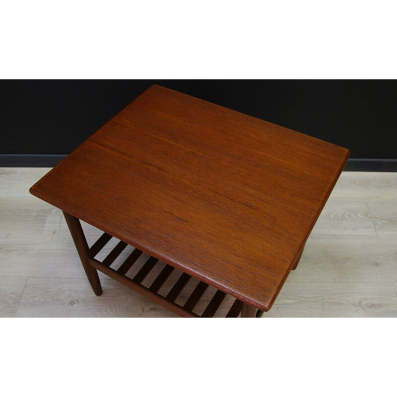 Scandinavian vintage side table in teak by Vitzè