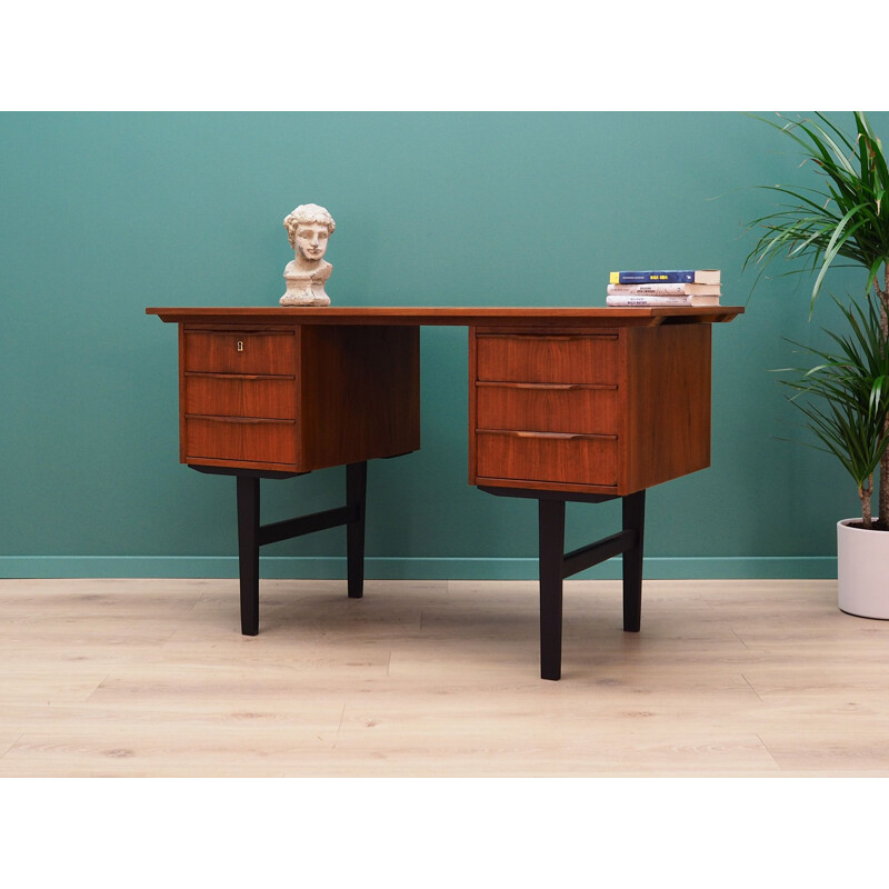 Scandinavian vintage desk, 1970