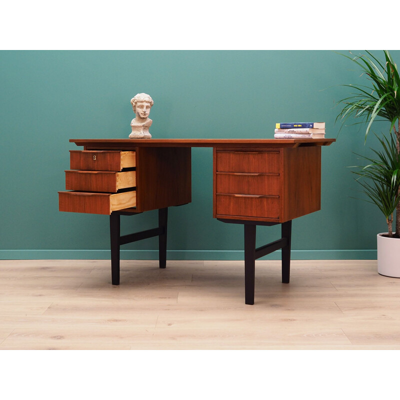 Scandinavian vintage desk, 1970