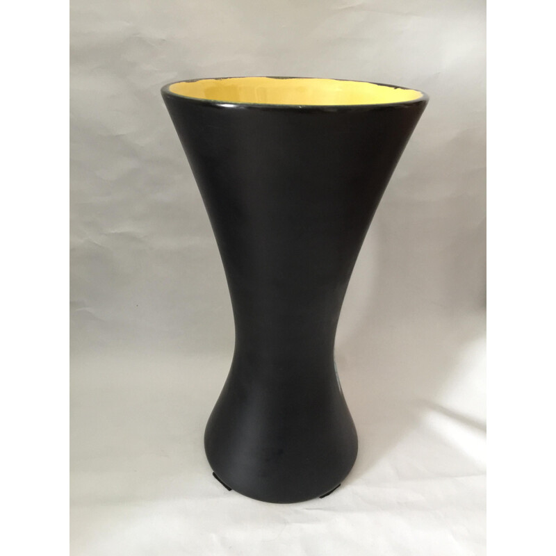 Vaso de cerâmica vitrificado por Gabriel Formaintraux