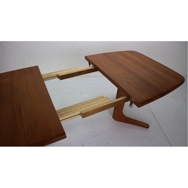 Vintage Solid Teak Oval Extendable Dinning Table by Glostrup Møbelfabrik, 1960