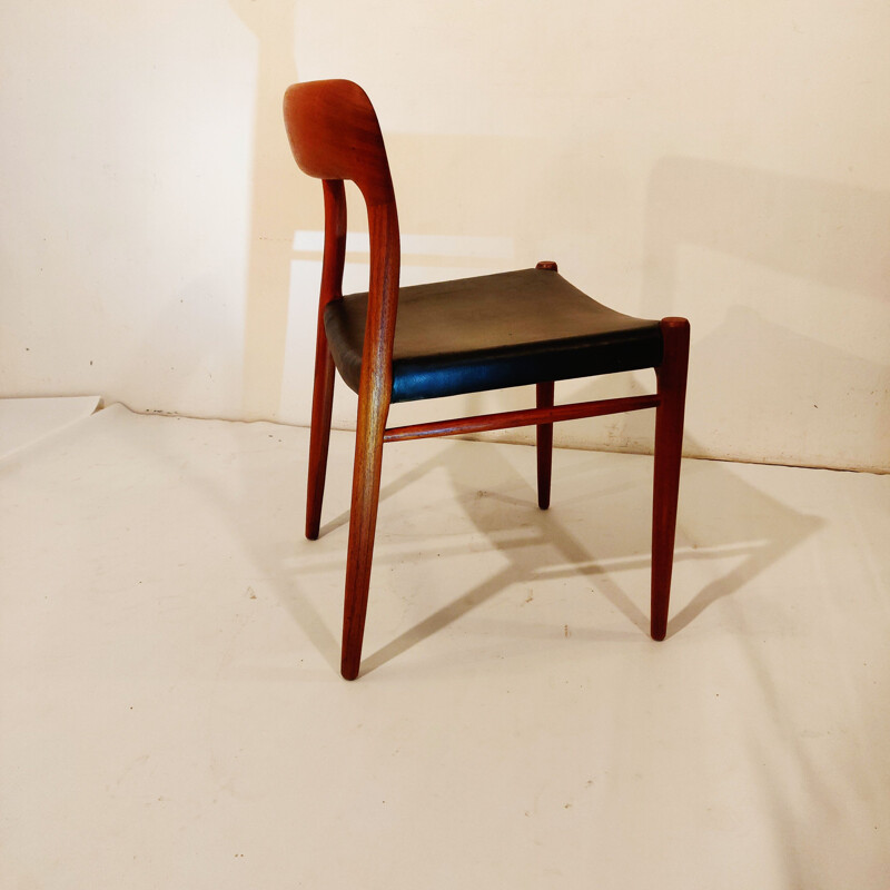 Vintage Model 75 Teak chair by Niels O. Møller for J.L. Møllers