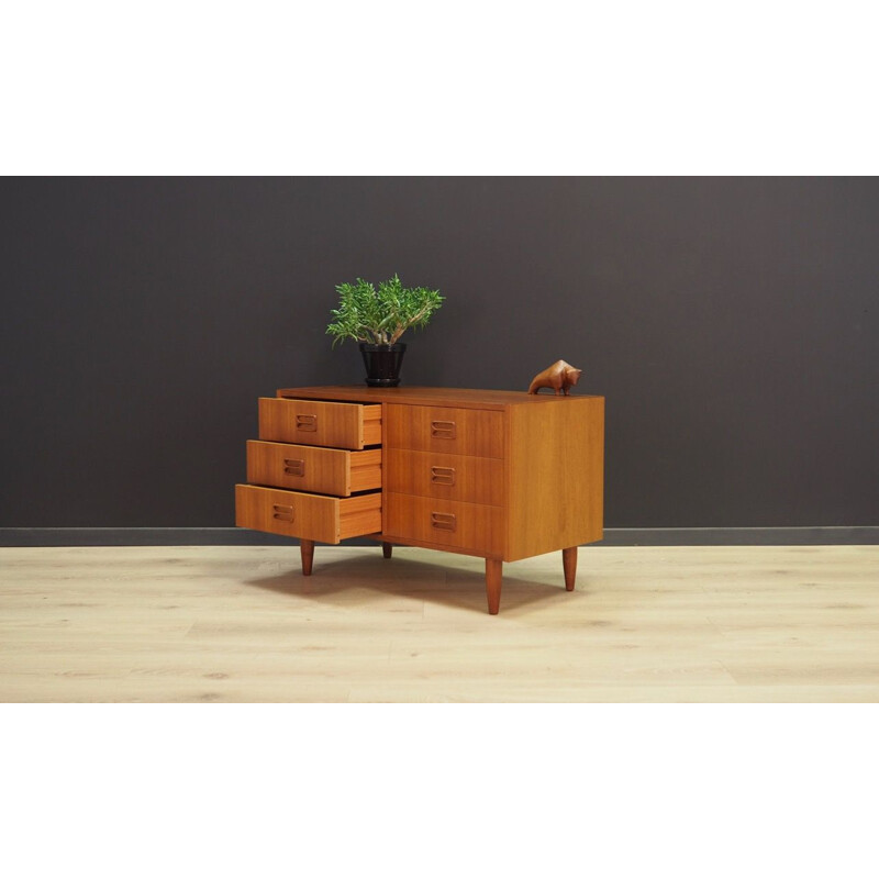 Vintage Scandinavian chest of drawers in teck, 1960s