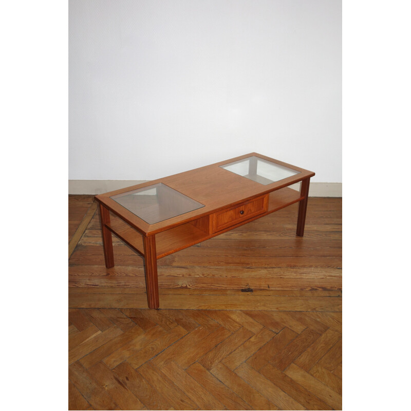 Table basse vintage en teck et verre par Gplan, 1970