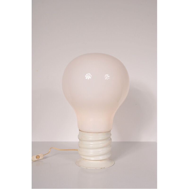  Pop Art white table lamp in the shape of a bulb - 1970