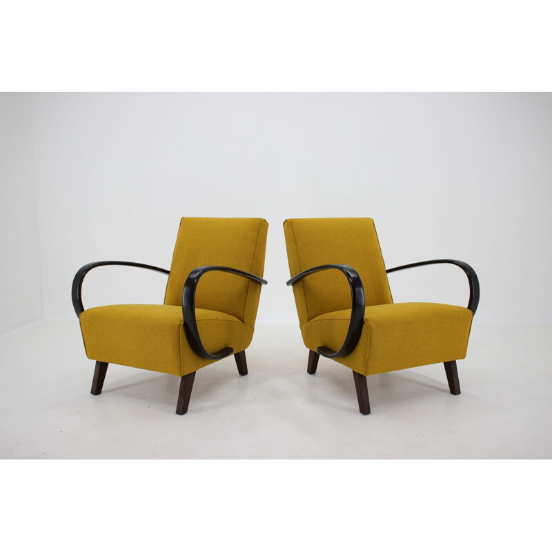 Set of 2 vintage armchairs by Jindrich Halabala, 1950s