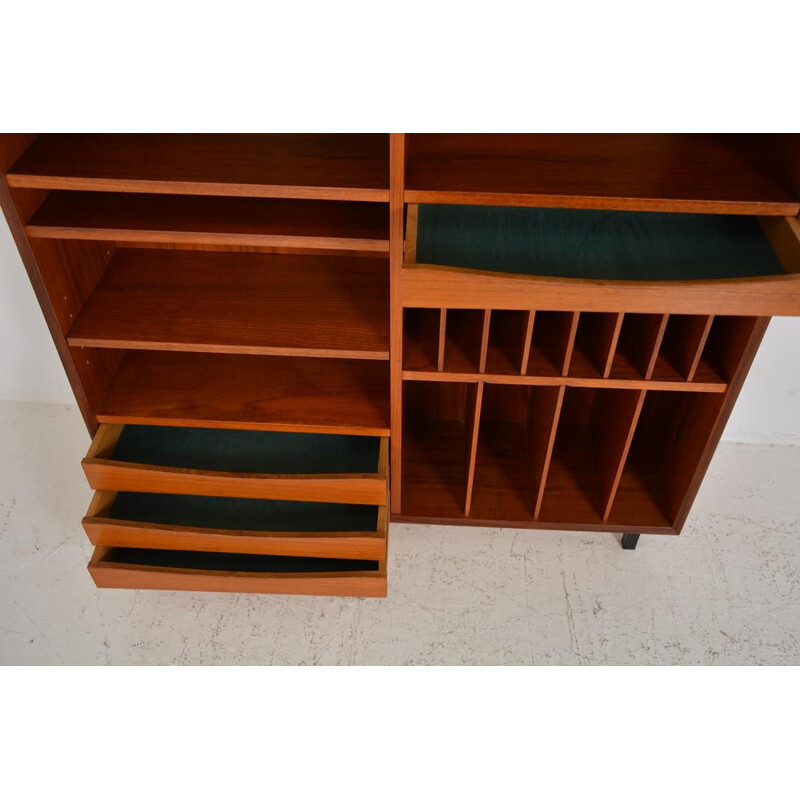 Vintage Scandinavian bookcase, 1960