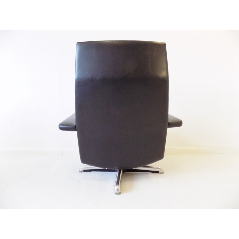 Set of 2 black leather vintage armchairs by Hans Kaufeld 