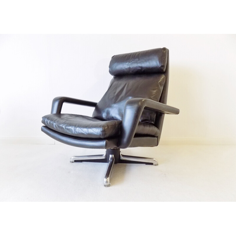 Set of 2 black leather vintage armchairs by Hans Kaufeld 