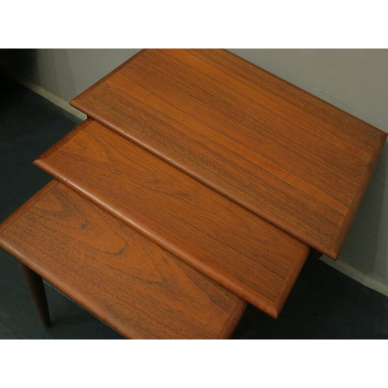 Tables gigognes danoises vintage en teck, 1960