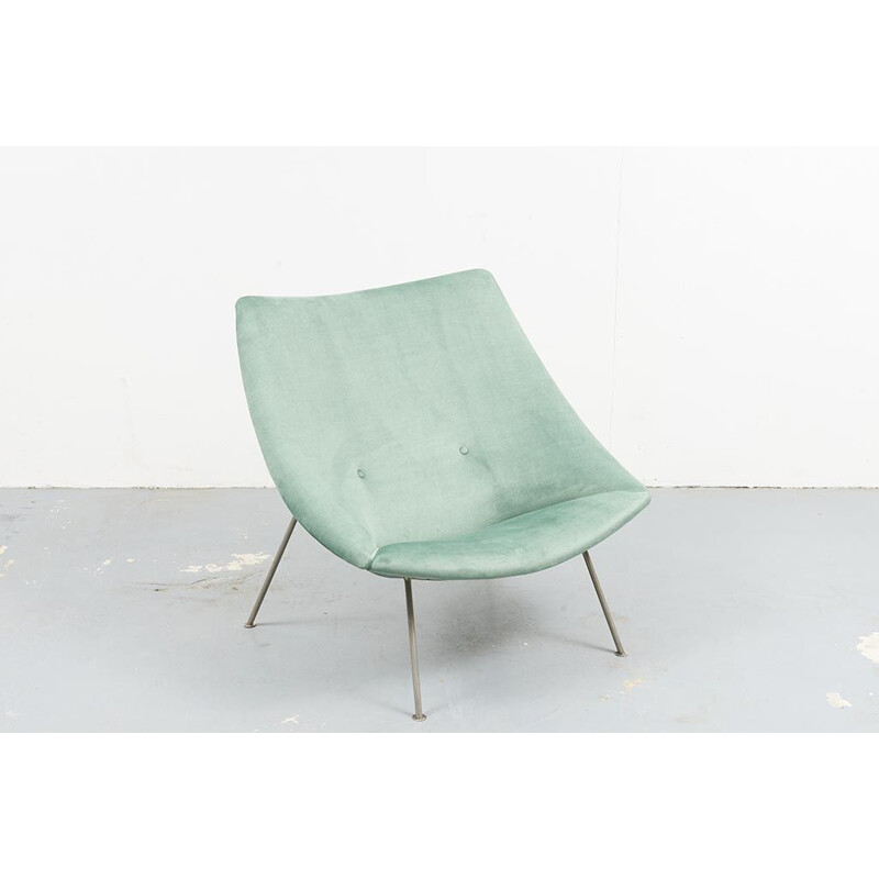 Vintage armchair Oyster by Pierre Paulin