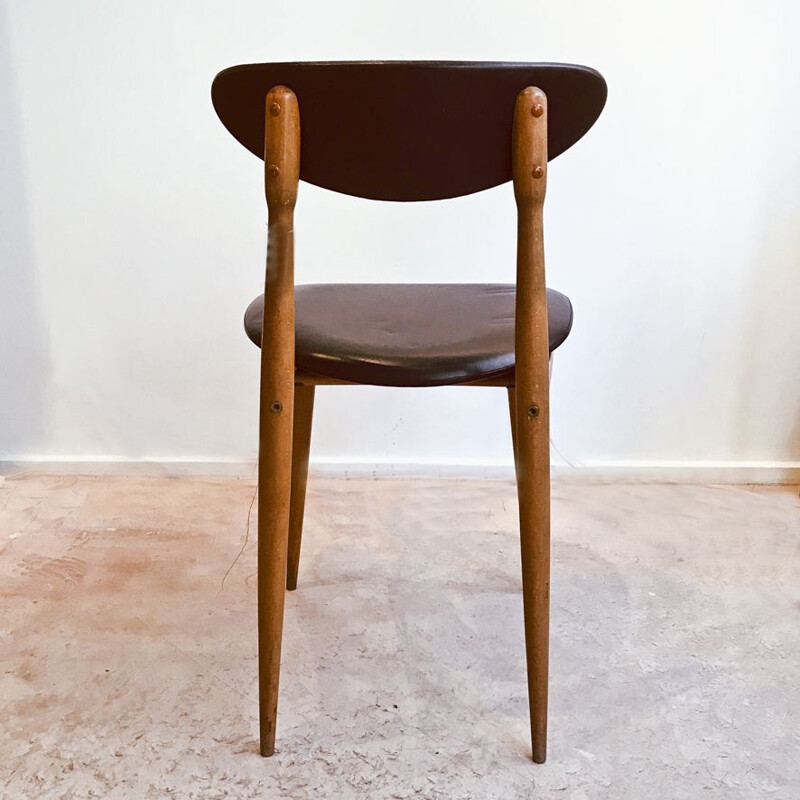 Chaise vintage scandinave en simili cuir noir