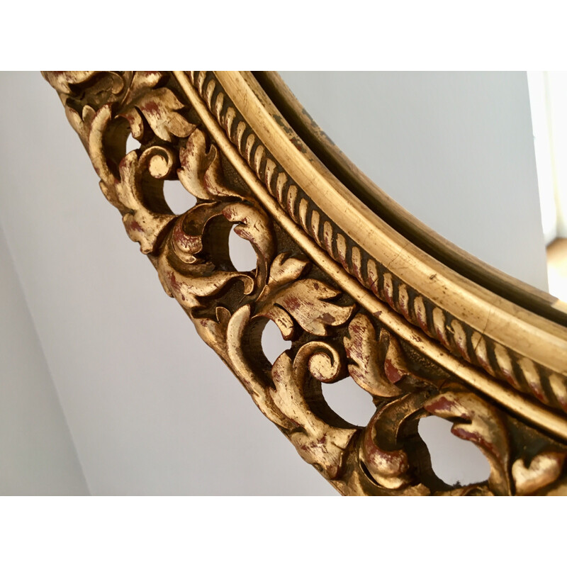 Miroir ovale vintage en bois doré