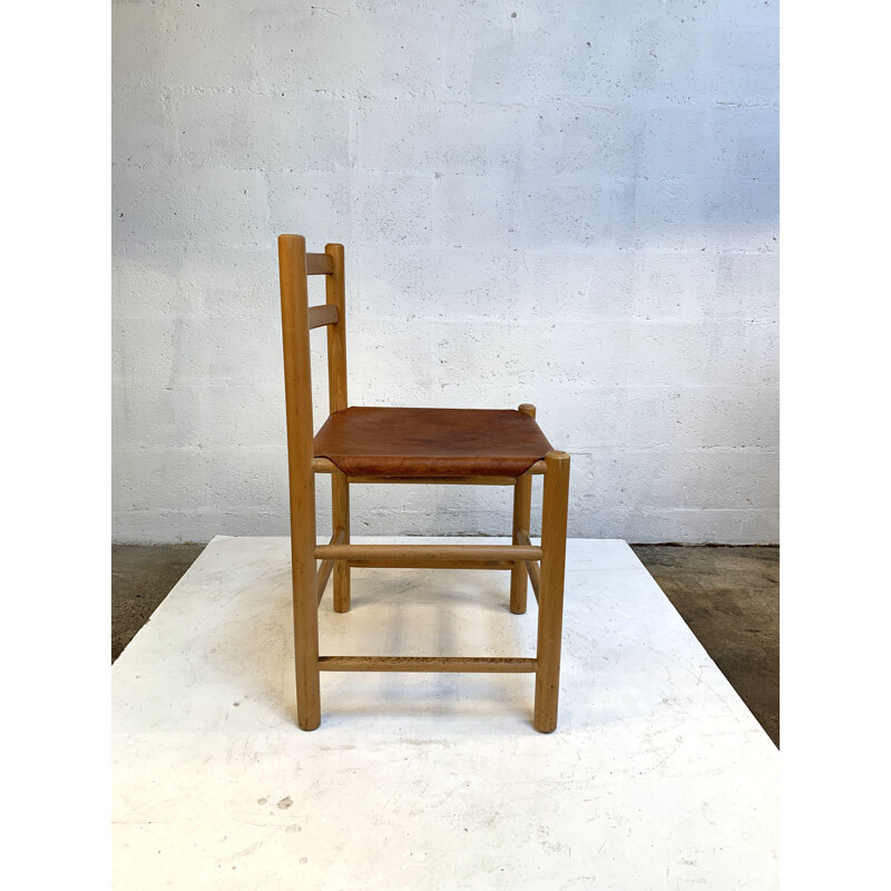 Série de 8 chaises vintage scandinaves